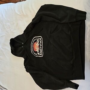 XL Marmot hoodie
